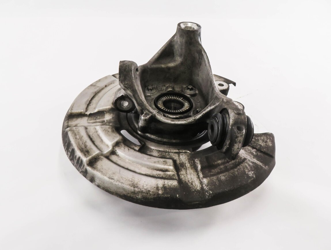 2012-2019 BMW M5 M6 ///M (F06 F10) RIGHT PASSENGER REAR SPINDLE KNUCKLE HUB