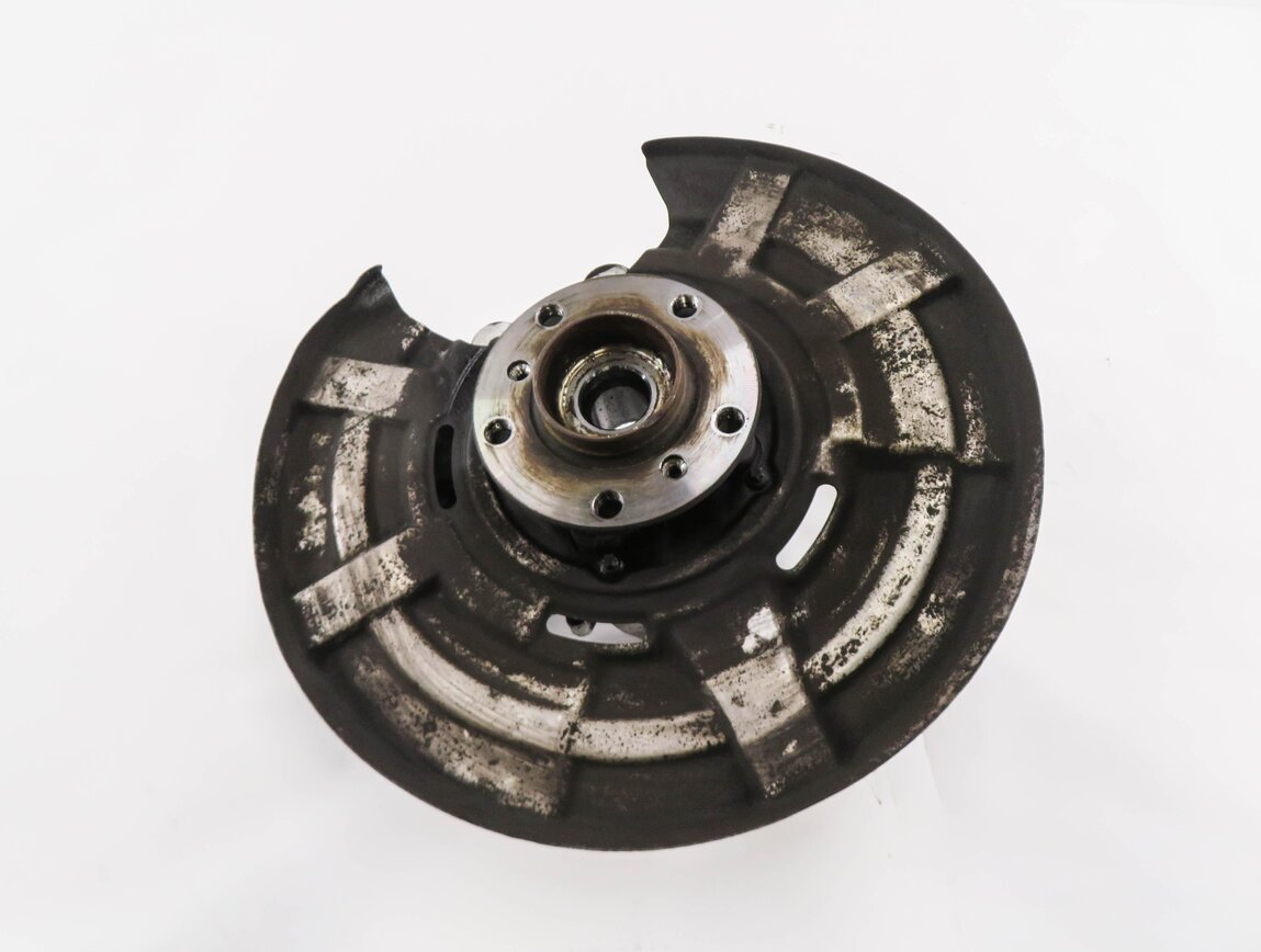 Thumbnail 3: 2012-2019 BMW M5 M6 ///M (F06 F10) RIGHT PASSENGER REAR SPINDLE KNUCKLE HUB