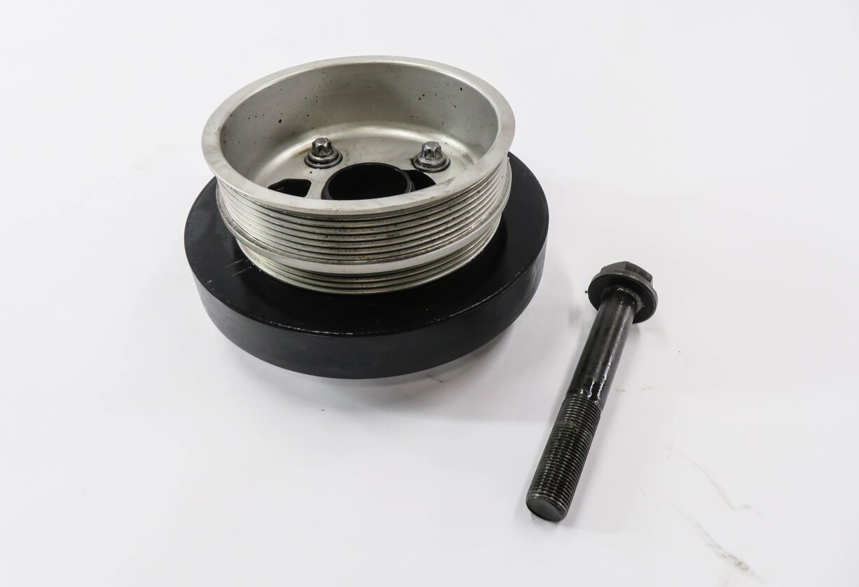 Thumbnail 2: 2010-2019 BMW M5 M6 X5M X6M ///M - 4.4L N63 S63 V8 ENGINE - HARMONIC BALANCER