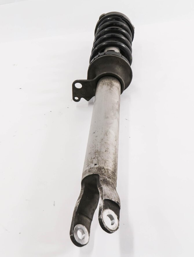 Thumbnail 2: 2015-2019 BMW M6 ///M (F06) GRAN COUPE - LEFT FRONT DRIVER EDC VDC SHOCK STRUT
