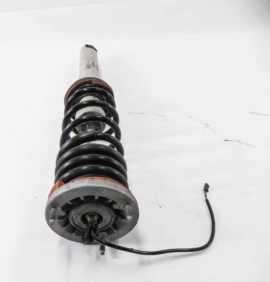 Thumbnail 3: 15-19 BMW M6 ///M (F06) GRAN COUPE - RIGHT PASSENGER REAR EDC VDC SHOCK STRUT