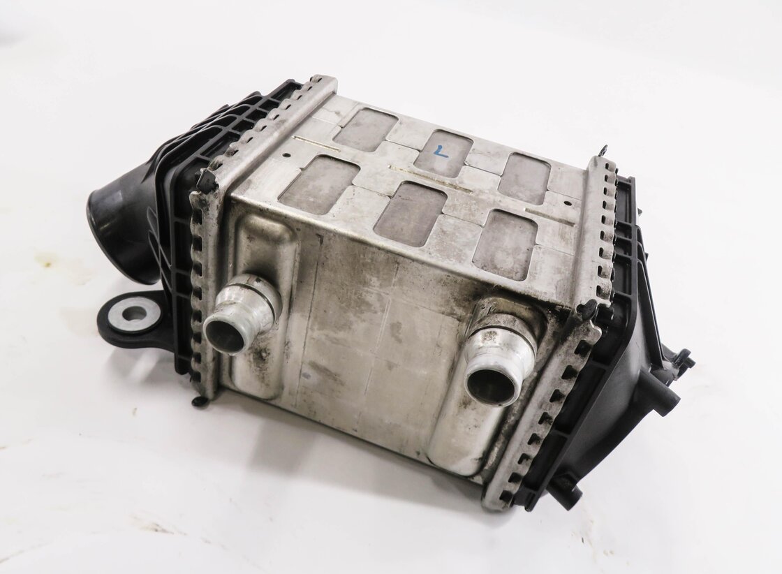 2012-2019 BMW M5 M6 ///M (F06 F12 F13) 4.4L S63 V8 ENGINE - LEFT INTERCOOLER