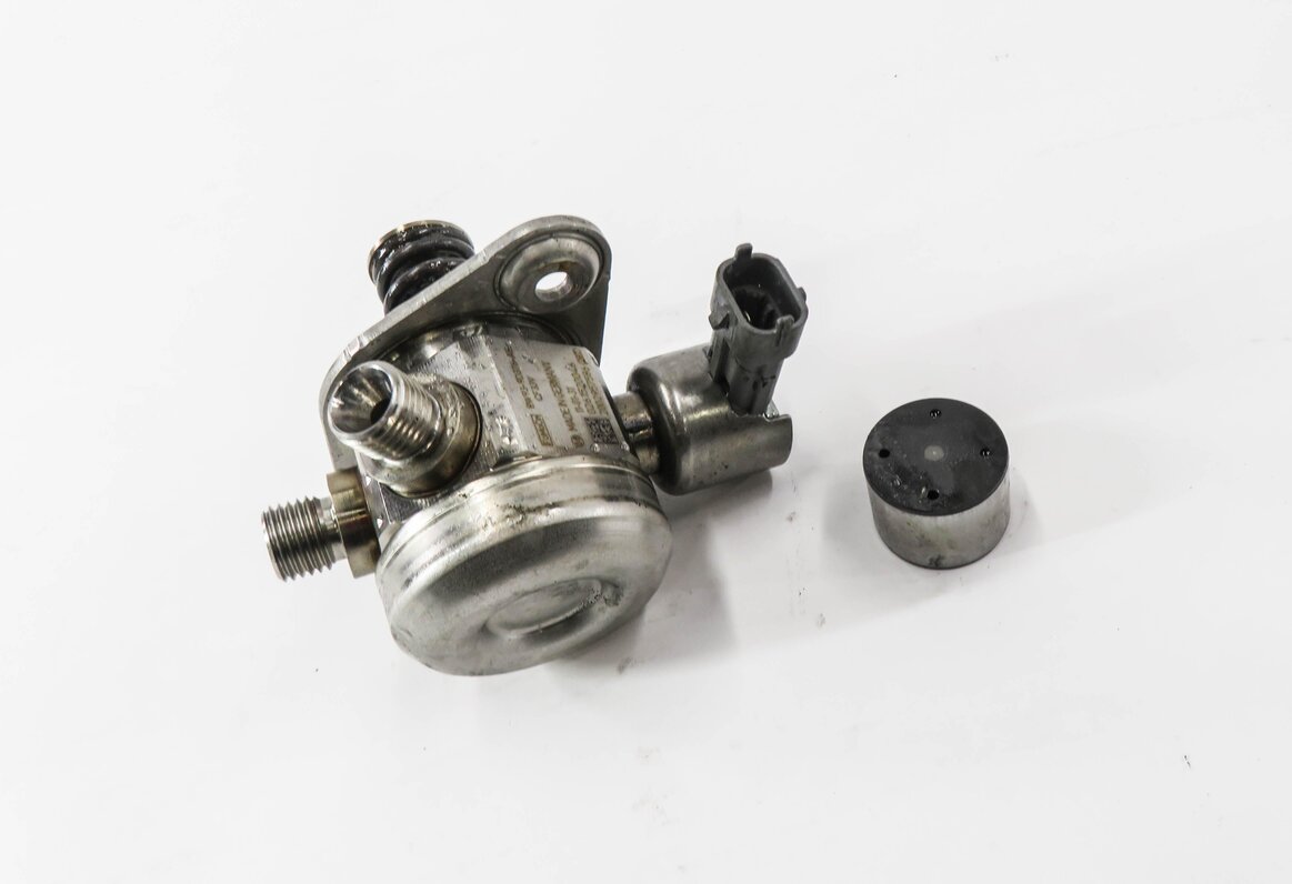 Thumbnail 2: 10-17 LR4 RANGE ROVER SPORT (L322 L320 L405 L494) 3.0L 5.0L MECHANICAL FUEL PUMP