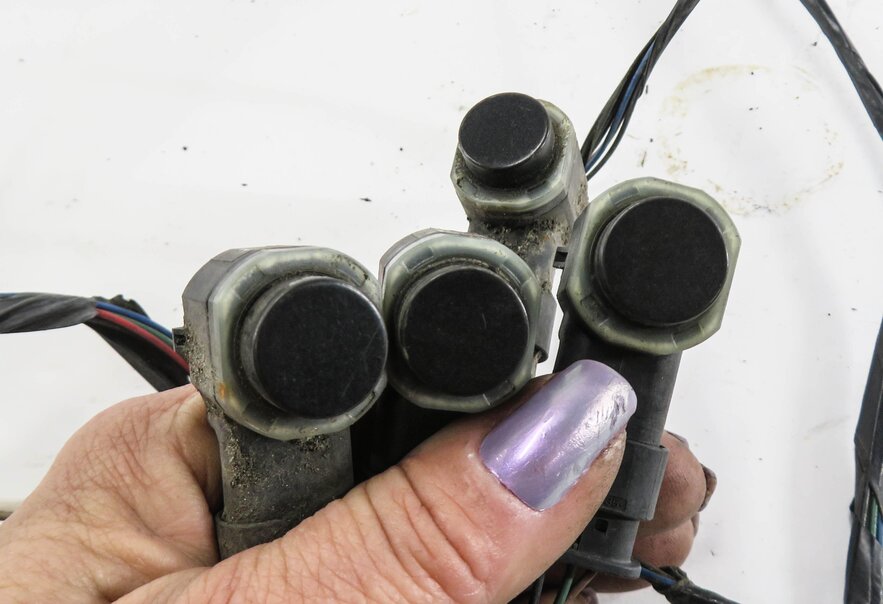 Thumbnail 4: 2011 RANGE ROVER SPORT (L320) REAR PDC PARK DISTANCE SENSOR SET w/ HARNESS BLACK