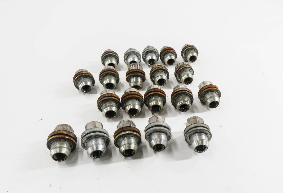 Thumbnail 2: 2005-2018 RANGE ROVER / SPORT LR3 LR4 DISCOVERY WHEEL TIRE RIM LUG NUT SET (20)