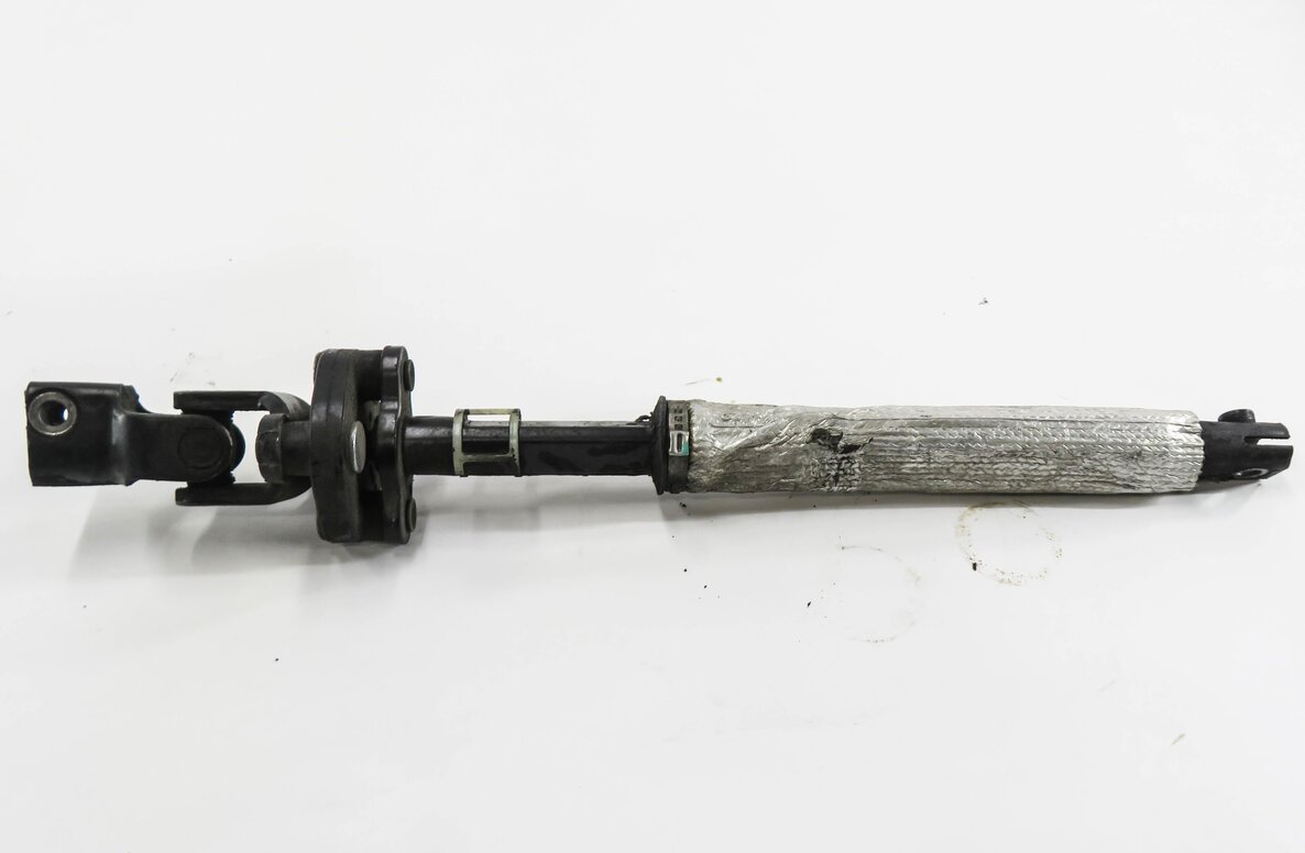 Thumbnail 2: 2011 RANGE ROVER SPORT (L320) LOWER STEERING COLUMN LINK LINKAGE COUPLER SHAFT