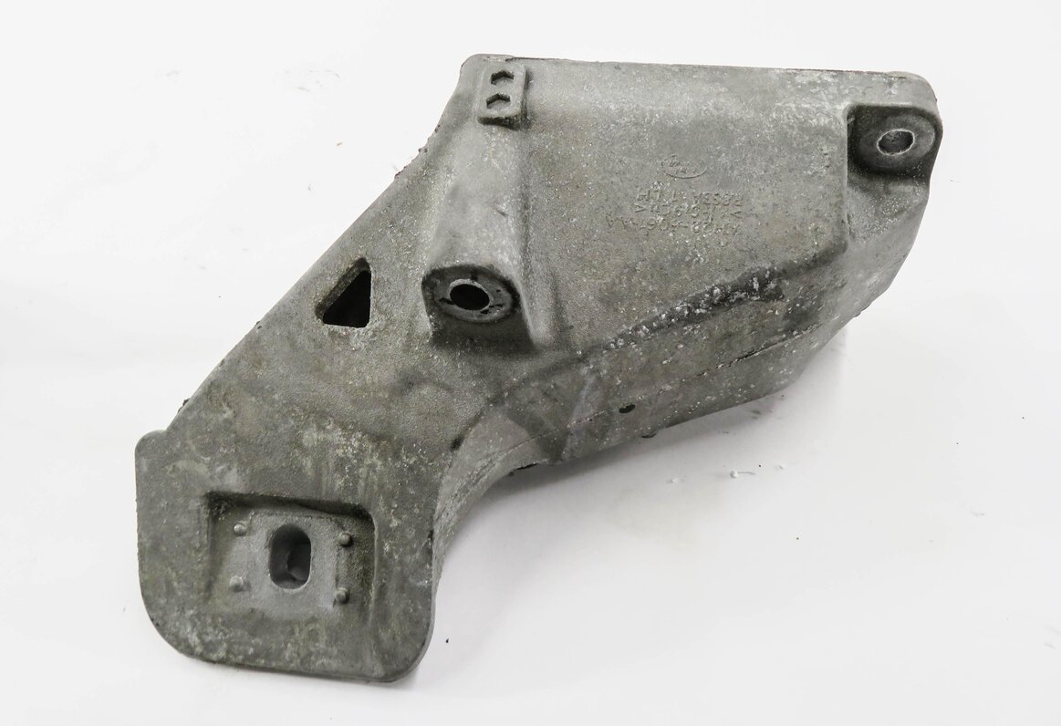 Thumbnail 6: 2011 RANGE ROVER SPORT (L320) 5.0L SUPERCHARGED ENGINE MOTOR MOUNT BRACKET SET