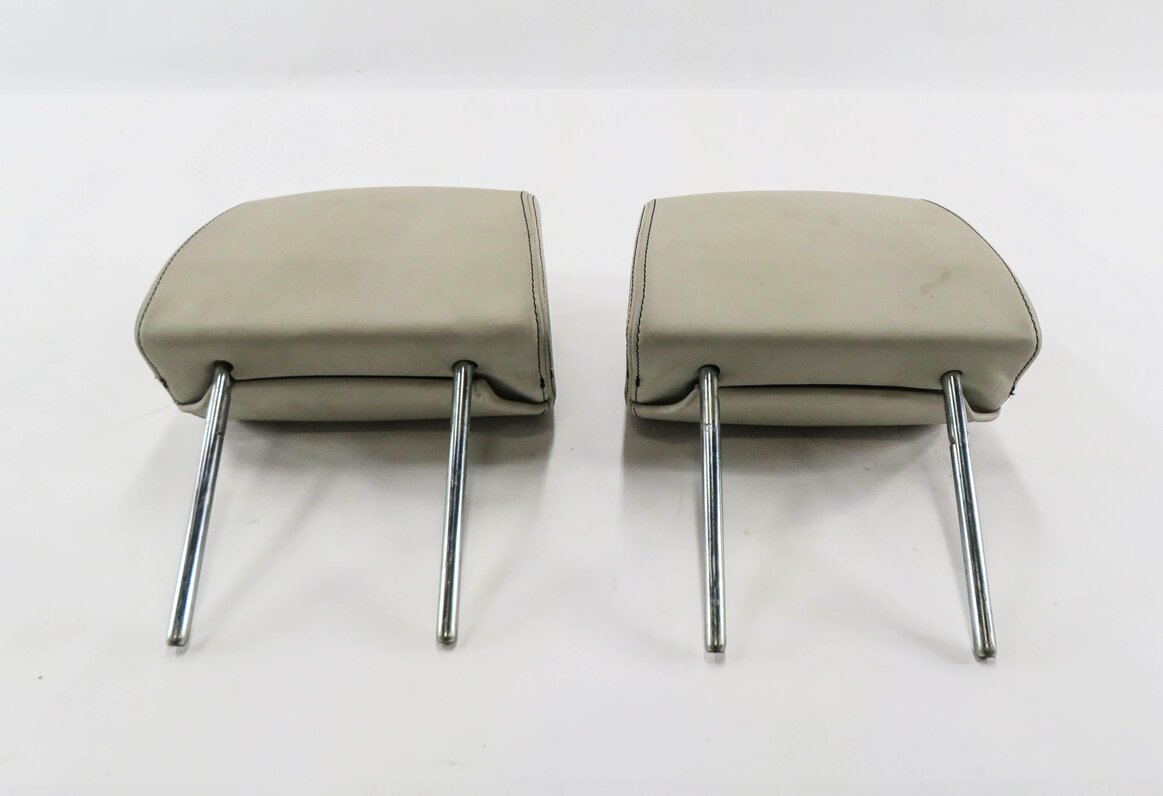 Thumbnail 5: 2011 RANGE ROVER SPORT (L320) FRONT LEFT & RIGHT SEAT HEADREST SET (IVORY)