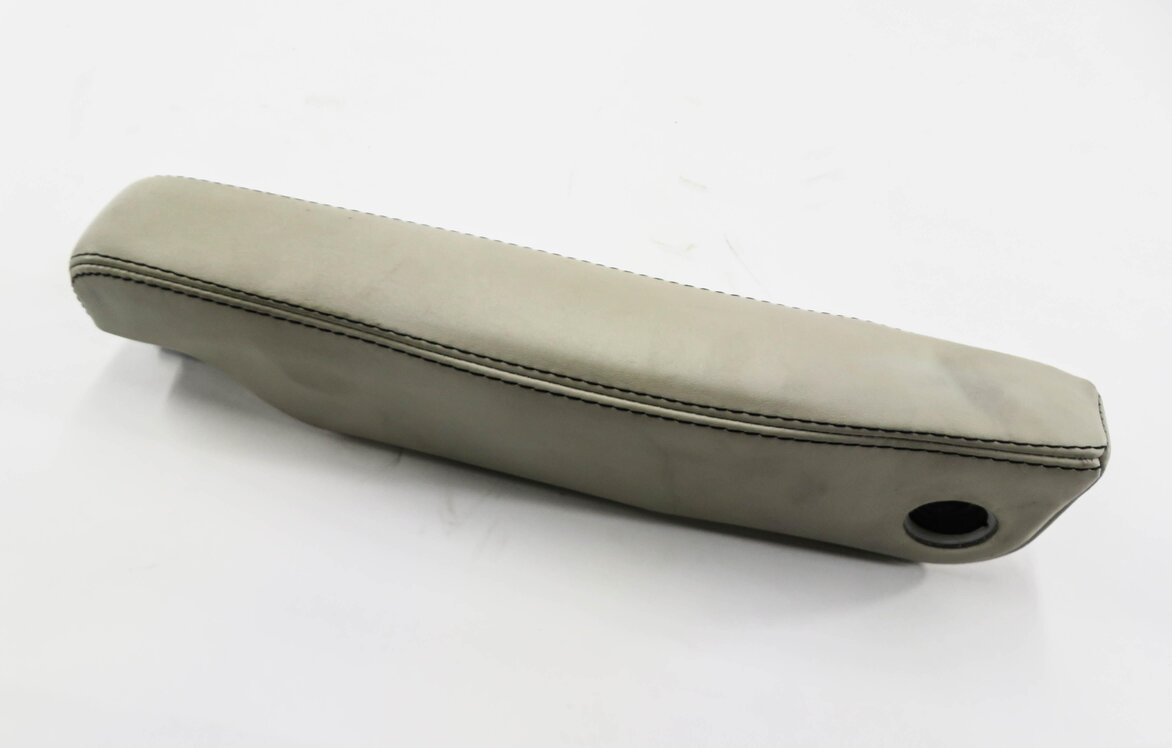 2011 RANGE ROVER SPORT (L320) RIGHT FRONT PASSENGER SEAT ARM REST (IVORY)