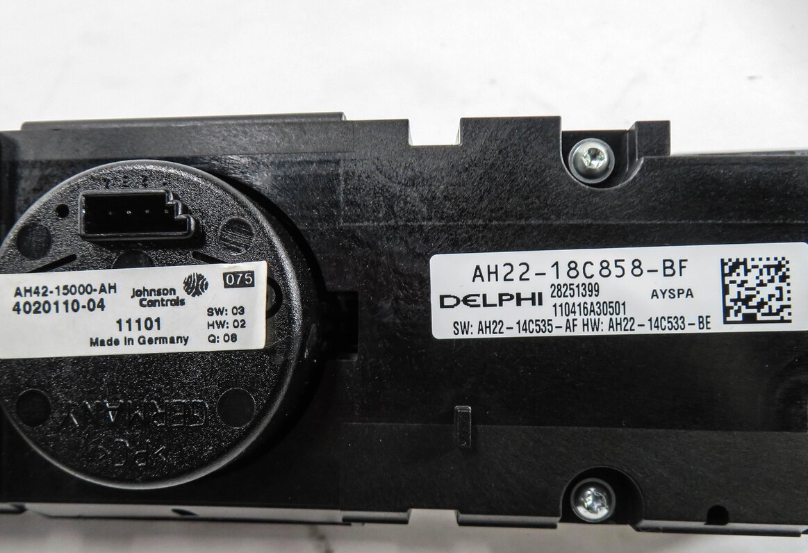 Thumbnail 4: 2010-2016 LR4 / RANGE ROVER SPORT (L320) RADIO NAV PHONE VIDEO CLOCK INFO SWITCH