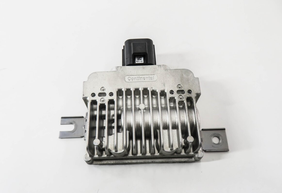Thumbnail 2: 2010-2015 LR2 LR4 EVOQUE RANGE ROVER SPORT (L320 L538) FUEL PUMP CONTROL MODULE