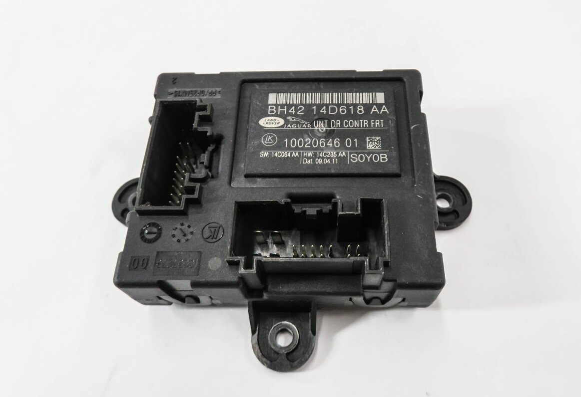 Thumbnail 2: 2010-2013 RANGE ROVER SPORT (L320) LEFT FRONT DRIVER DOOR CONTROL MODULE