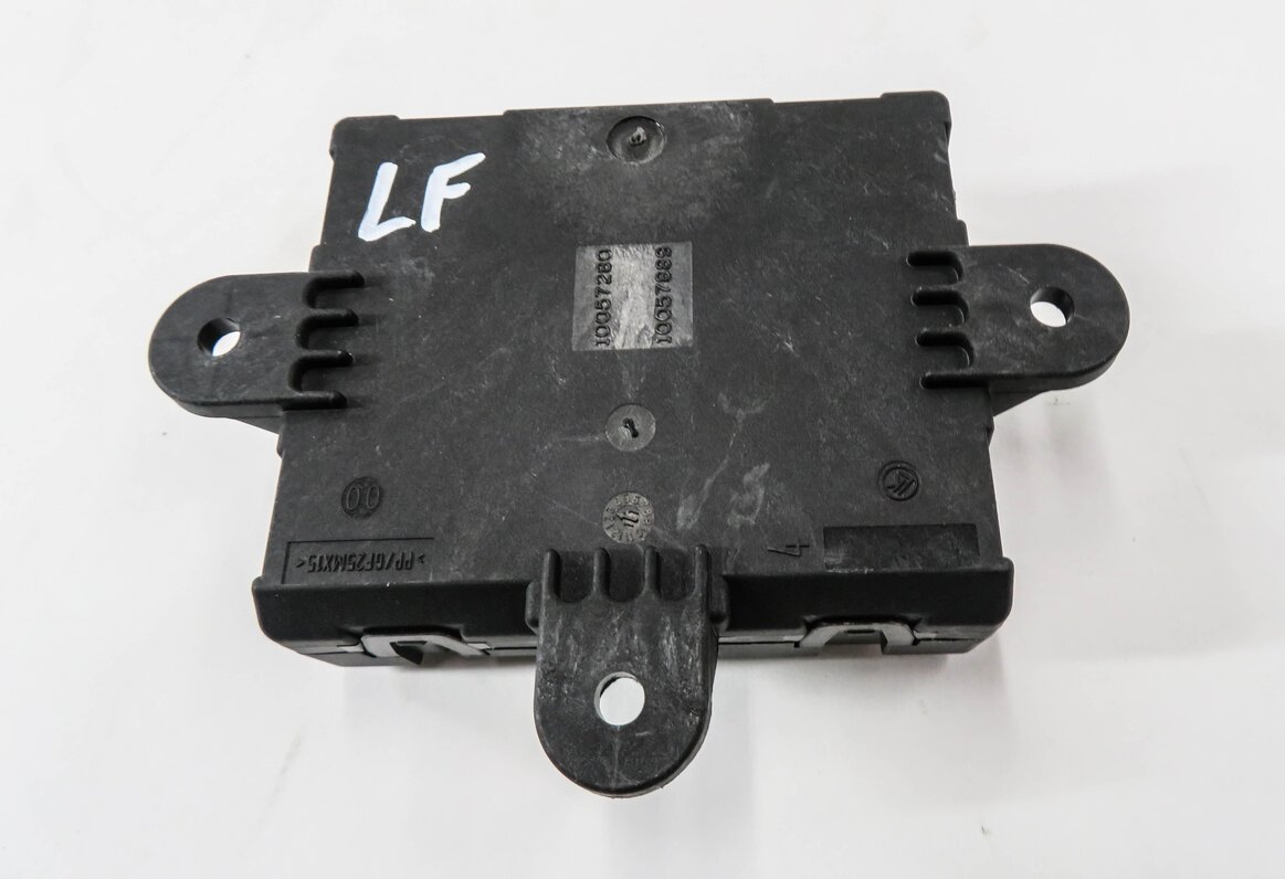 Thumbnail 3: 2010-2013 RANGE ROVER SPORT (L320) LEFT FRONT DRIVER DOOR CONTROL MODULE