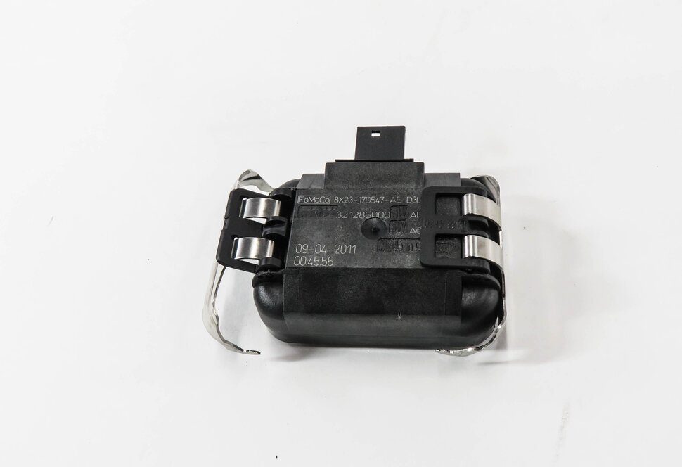 2010-2016 LR2 LR4 RANGE ROVER SPORT (L320 L322) WINDSHIELD WIPER RAIN SENSOR