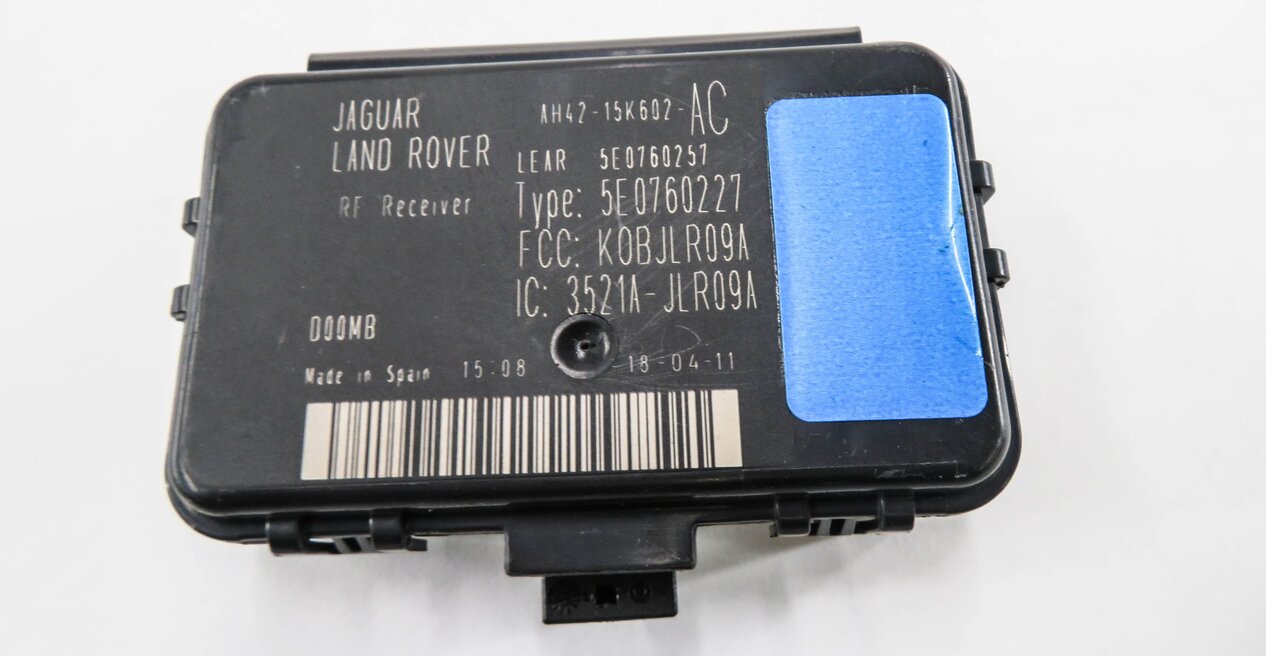 Thumbnail 7: 2011 RANGE ROVER SPORT (L320) 5.0L ECM DME ENGINE MODULE IMMOBILIZER KEY SET