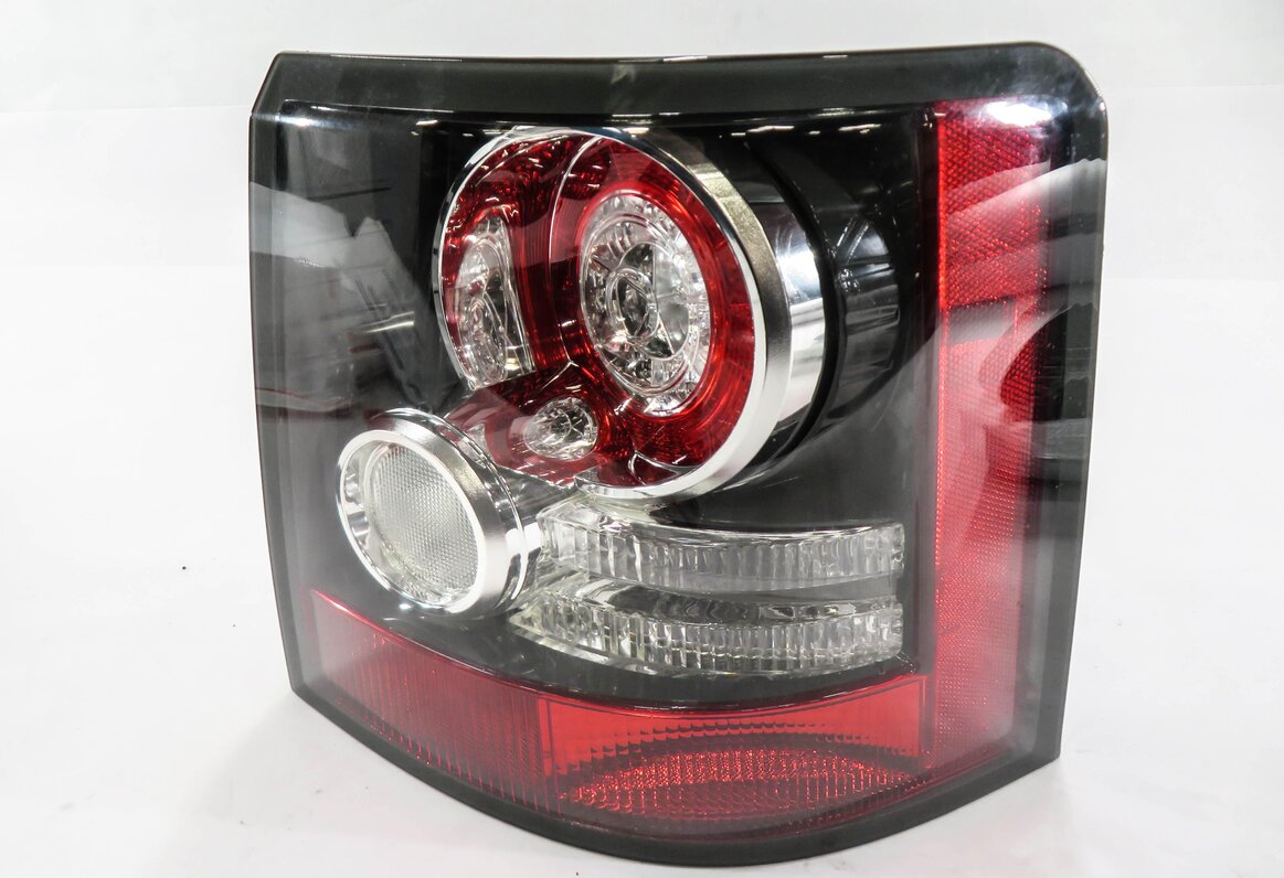 Thumbnail 2: 2010-2011 RANGE ROVER SPORT (L320) RIGHT PASSENGER TAILLIGHT BRAKE LIGHT LAMP