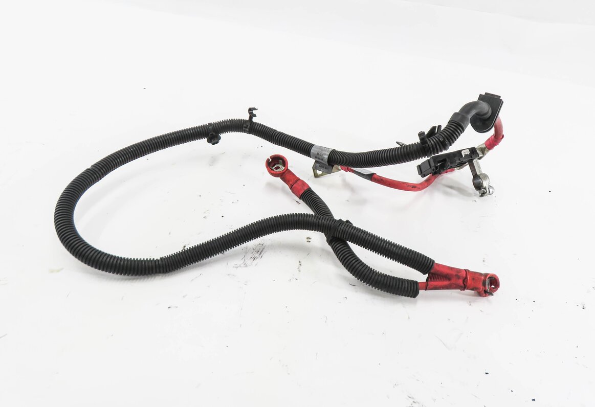Thumbnail 2: 2011 RANGE ROVER SPORT (L320) POSITIVE BATTERY CABLE
