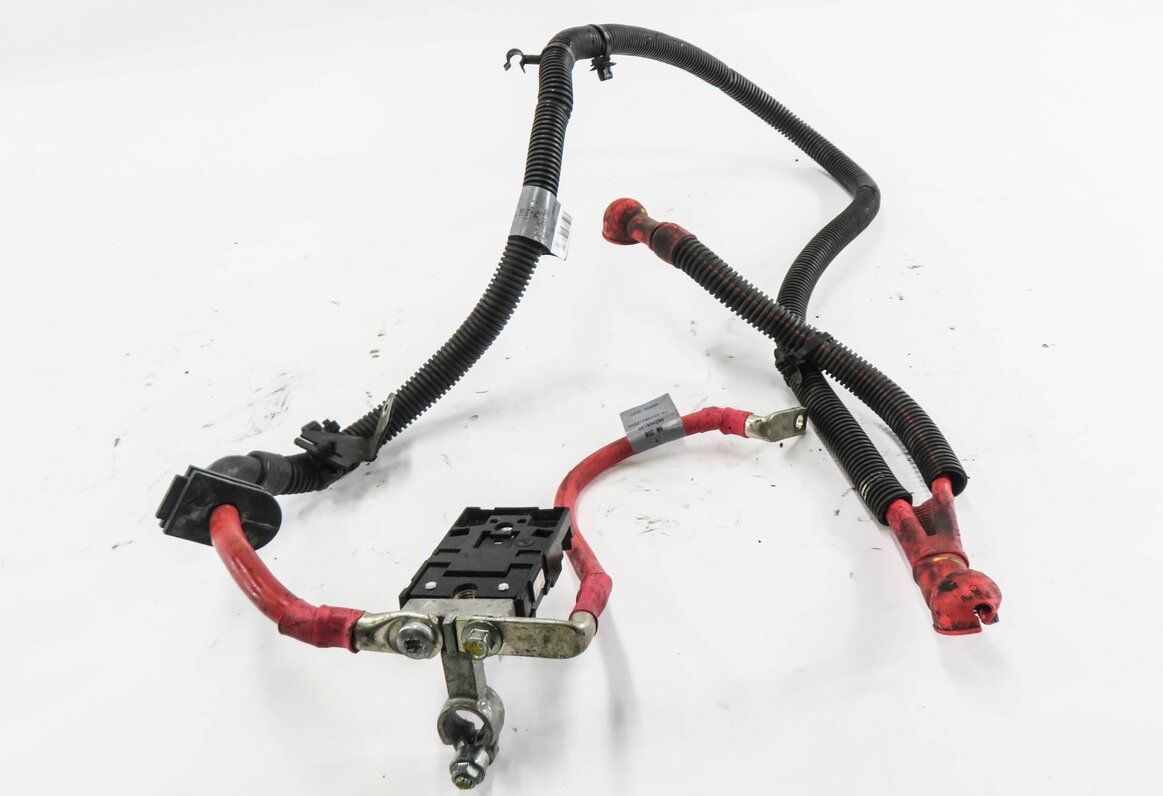 Thumbnail 3: 2011 RANGE ROVER SPORT (L320) POSITIVE BATTERY CABLE