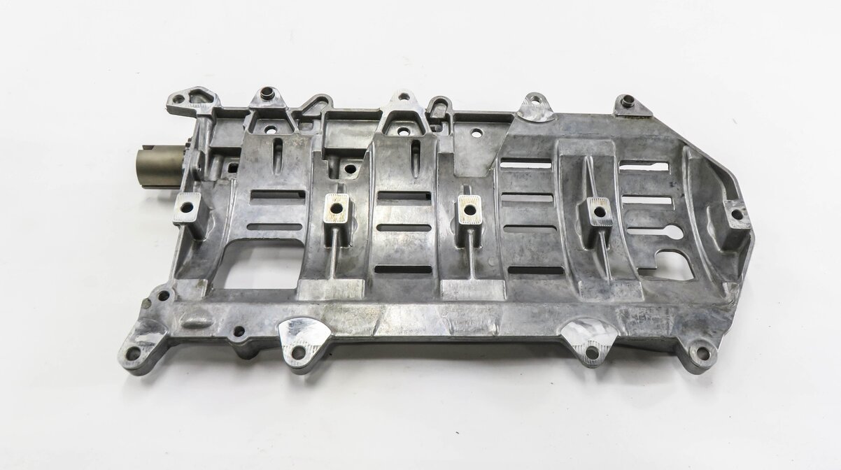 Thumbnail 4: 2011 RANGE ROVER SPORT (L320) 5.0L SUPERCHARGED ENGINE OIL PAN BAFFLE TRAY
