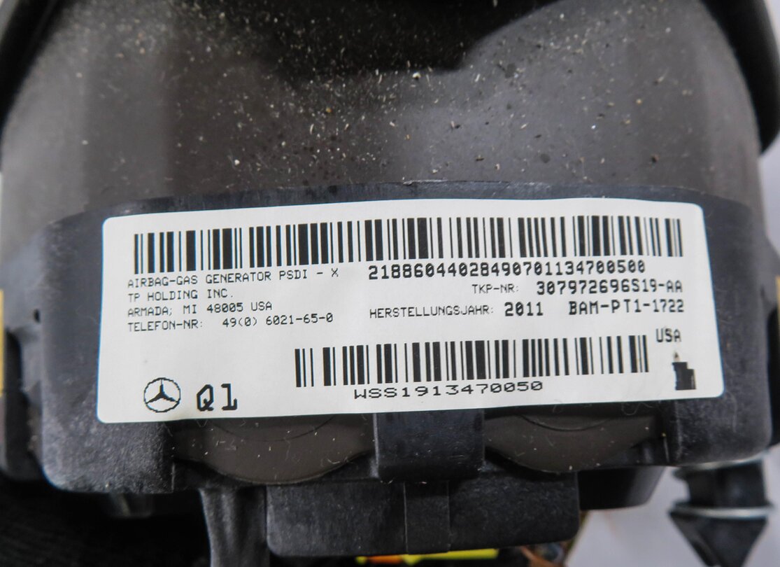 Thumbnail 5: 2012 MERCEDES C250 C300 C350 C63 (W204) DRIVER STEERING WHEEL SRS AIRBAG (BROWN)