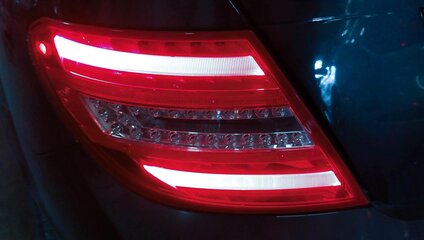 Thumbnail 2: 2012-2015 MERCEDES BENZ C250 C300 C350 (W204) LEFT DRIVER TAILLIGHT BRAKE LIGHT