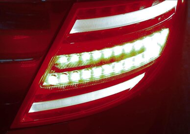 Thumbnail 3: 12-15 MERCEDES BENZ C250 C300 C350 (W204) RIGHT PASSENGER TAILLIGHT BRAKE LIGHT