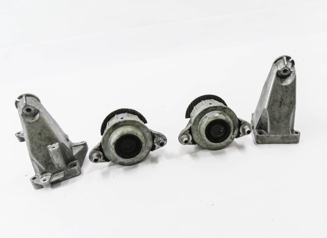 2012 MERCEDES C250 (W204) 1.8L 271.80 TURBO ENGINE- MOTOR MOUNT BRACKET SET- 2