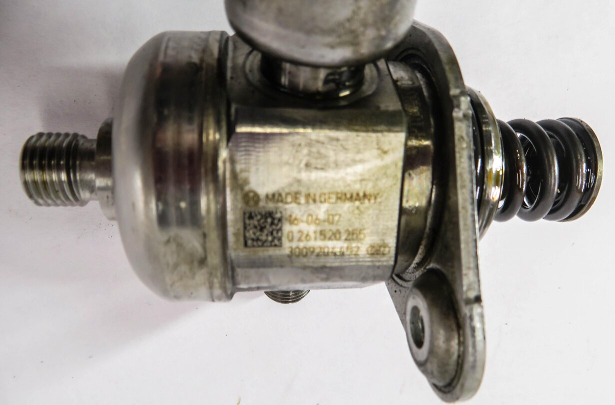 Thumbnail 6: 2015-2020 BMW M2 M3 M4 ///M (F80 F82 F87) 3.0L S55 - HIGH PRESSURE FUEL PUMP