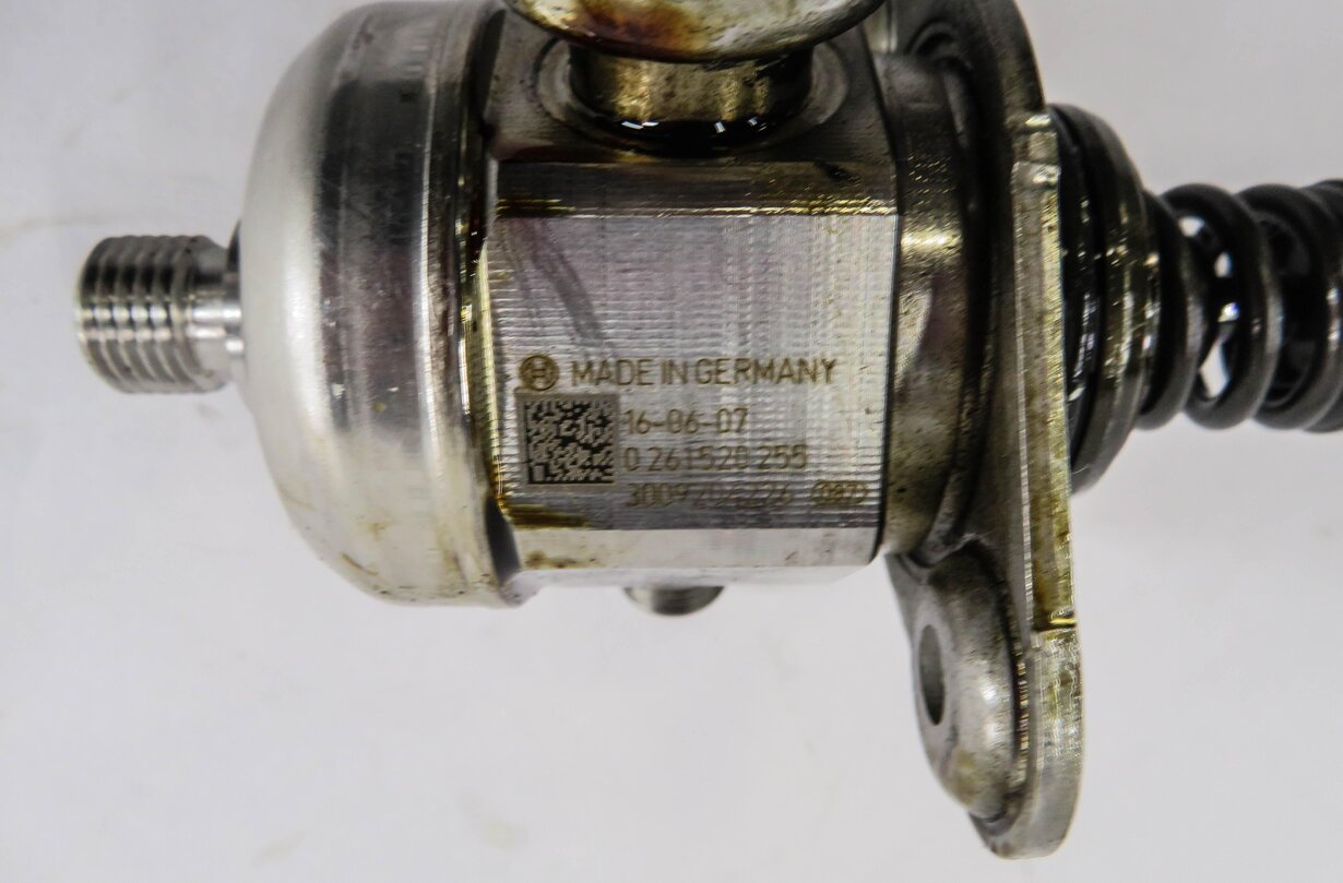 Thumbnail 6: 2015-2020 BMW M2 M3 M4 ///M (F80 F82 F87) 3.0L S55 - HIGH PRESSURE FUEL PUMP
