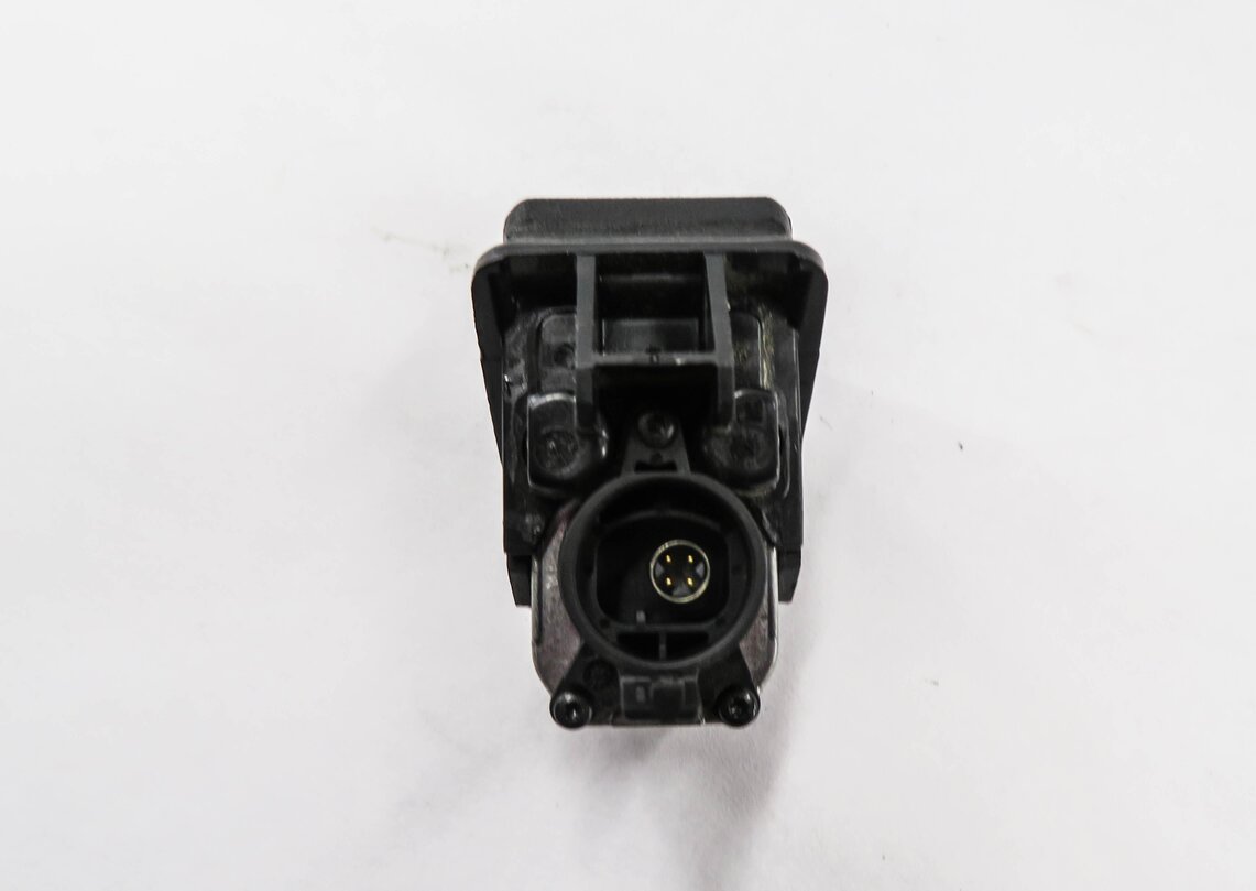 Thumbnail 3: 2009-2018 BMW 2 / 3 / 4 / 5 / 7 / M5 / X3 / X5 / X6 SERIES BACKUP REVERSE CAMERA