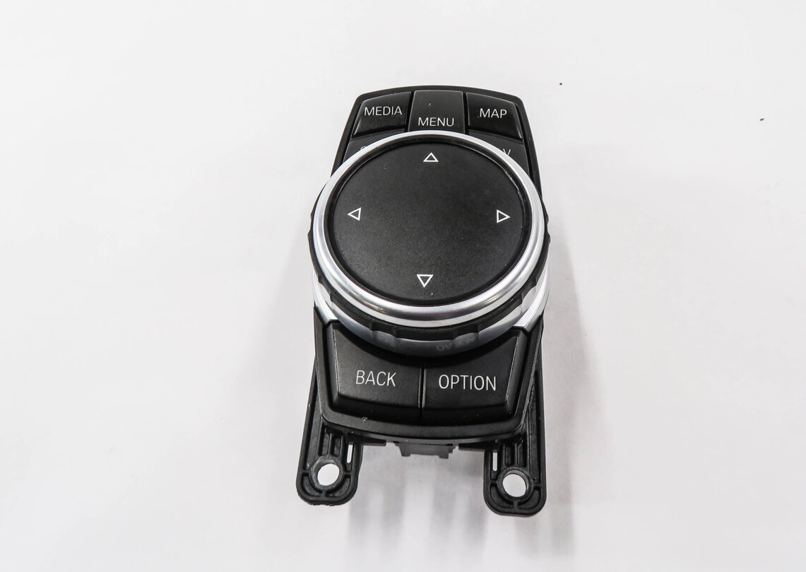 Thumbnail 3: 2017 BMW M4 ///M (F82) RADIO STEREO GPS NAVIGATION i-DRIVE CONTROL SWITCH KNOB