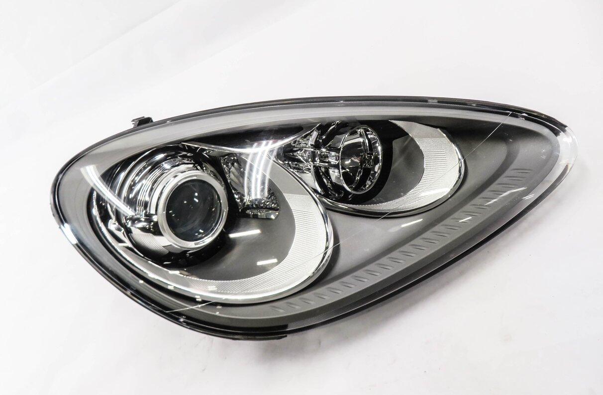 Thumbnail 3: 11-14 PORSCHE CAYENNE (958) RIGHT FRONT PASSENGER HID XENON HEADLIGHT LIGHT LAMP