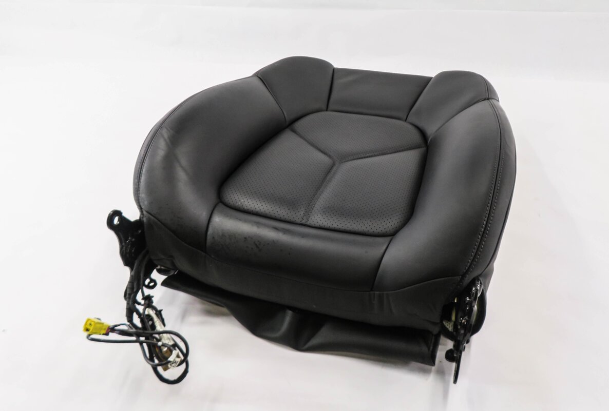 2014 PORSCHE CAYENNE (958) PASSENGER - UPPER TOP HEATED SEAT CUSHION (BLACK)