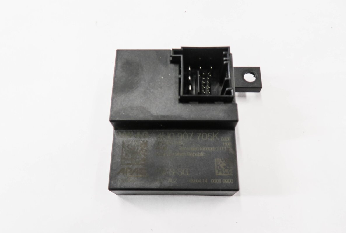 Thumbnail 2: 2014 PORSCHE CAYENNE (958) STEERING COLUMN LOCK MODULE