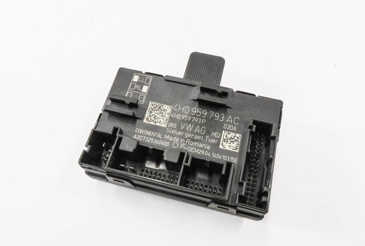 2014 PORSCHE CAYENNE (958) LEFT FRONT DRIVER DOOR CONTROL MODULE