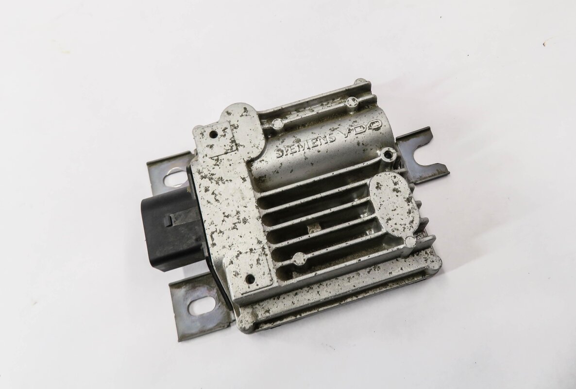 Thumbnail 1: 2010-2018 VW TOUAREG / PORSCHE CAYENNE PANAMERA (958 970 G1) FUEL PUMP MODULE