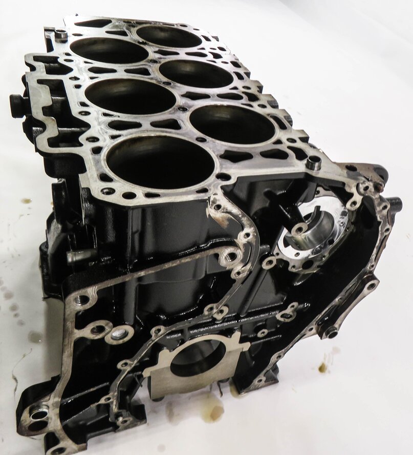 Thumbnail 8: 2013-2014 PORSCHE CAYENNE (958) 3.6L M55.02 VR6 ENGINE - CYLINDER BLOCK (BARE)