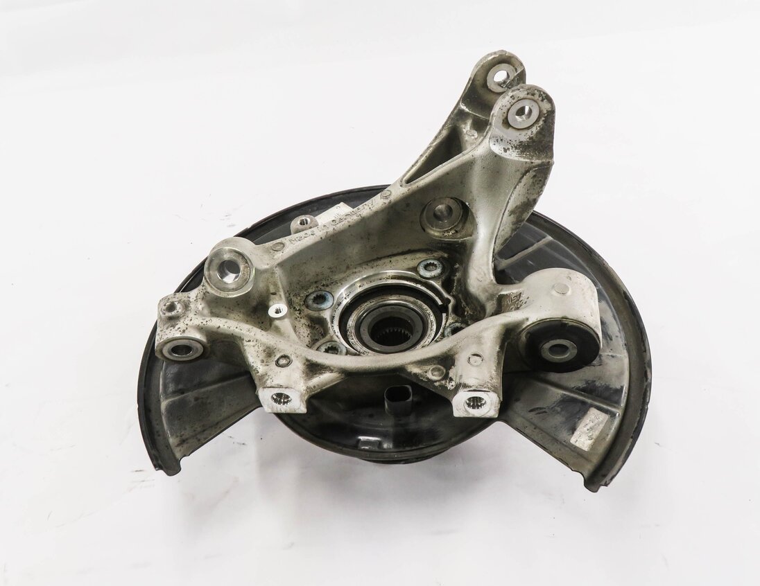 Thumbnail 2: 2011-2014 PORSCHE CAYENNE (958) RIGHT PASSENGER REAR SPINDLE KNUCKLE WHEEL HUB