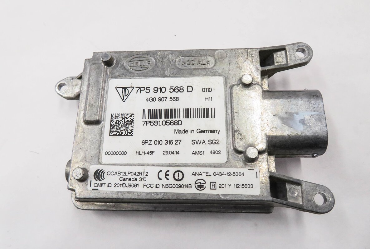 Thumbnail 3: 2011-2016 PORSCHE CAYENNE (958) RIGHT PASSENGER REAR BLIND SPOT RADAR MODULE