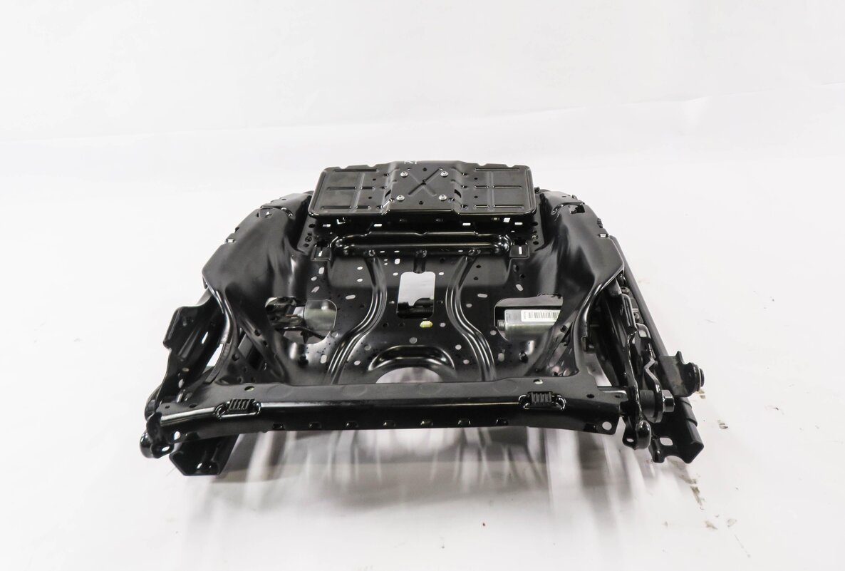 2014 PORSCHE CAYENNE (958) RIGHT FRONT PASSENGER SEAT TRACK w/ MOTORS