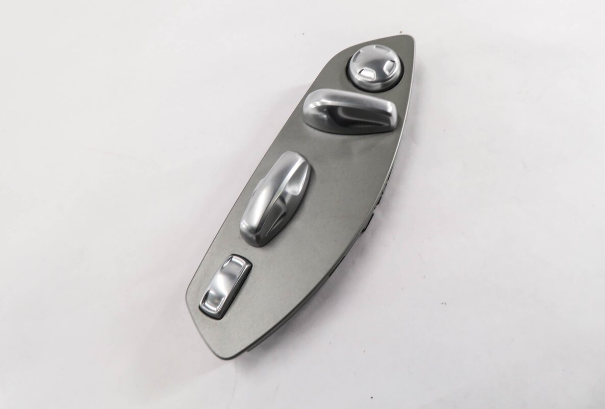 2014 PORSCHE CAYENNE (958) RIGHT FRONT PASSENGER SEAT ADJUSTMENT SWITCH BUTTON