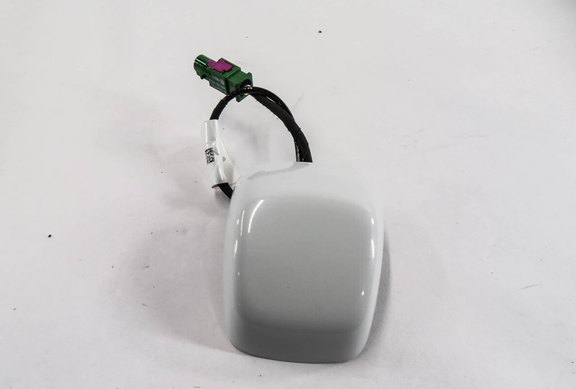 Thumbnail 2: 2010-2018 PORSCHE CAYENNE PANAMERA (958 970 G1) RADIO STEREO ANTENNA (WHITE 2Y)