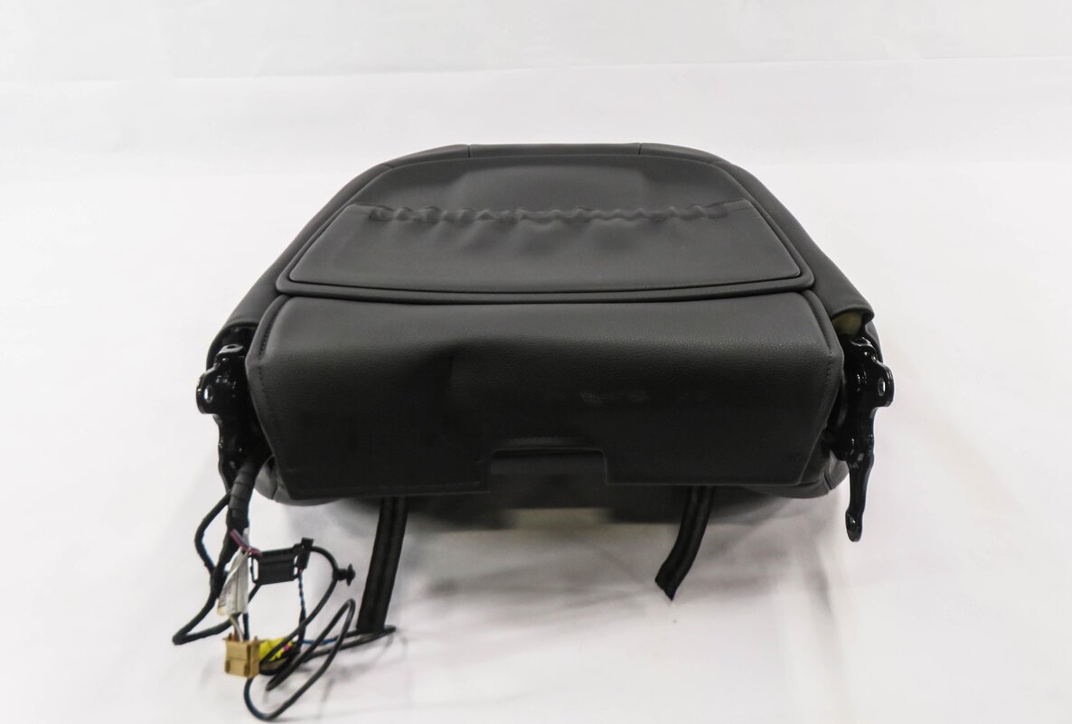 Thumbnail 4: 2014 PORSCHE CAYENNE (958) DRIVER - UPPER TOP HEATED SEAT CUSHION (BLACK)