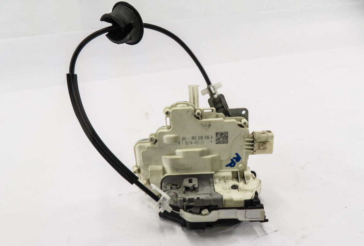 Thumbnail 2: 09-18 AUDI / PORSCHE - A4 S4 Q5 CAYENNE PANAMERA - RIGHT REAR DOOR LOCK LATCH