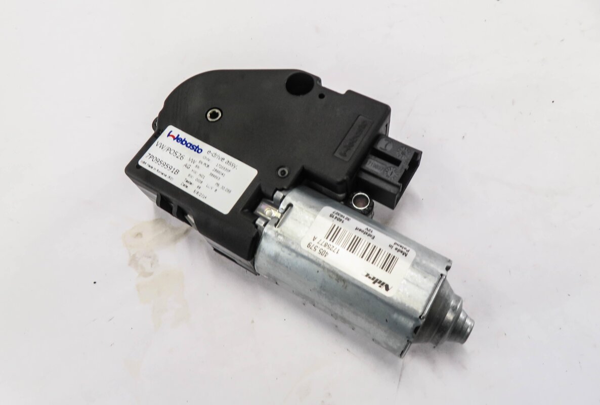 2013-2018 PORSCHE CAYENNE (958) PANORAMIC SUNROOF MOTOR SUN ROOF WINDOW MOTOR