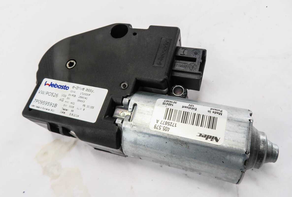 Thumbnail 2: 2013-2018 PORSCHE CAYENNE (958) PANORAMIC SUNROOF MOTOR SUN ROOF WINDOW MOTOR