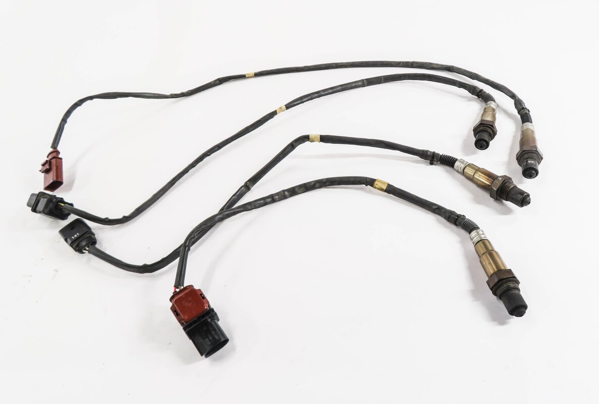 Thumbnail 2: 2014 PORSCHE CAYENNE (958) 3.6L - PRE POST CAT O2 OXYGEN LAMBDA PROBE SENSOR SET