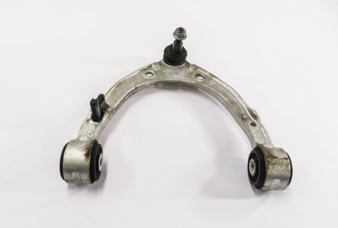 Thumbnail 2: 2011-2018 PORSCHE CAYENNE (958) LEFT FRONT DRIVER UPPER CONTROL ARM