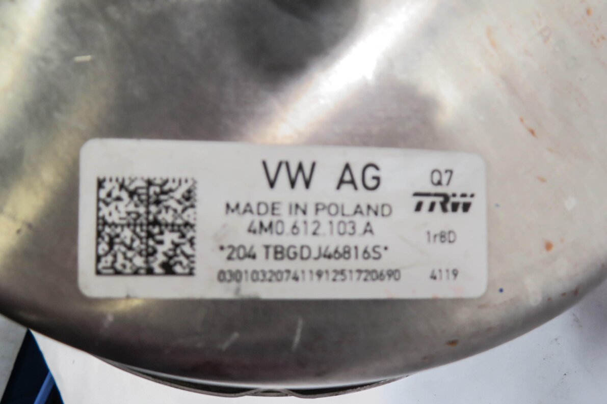 Thumbnail 5: 2017-2020 AUDI Q7 (4M) POWER BRAKE BOOSTER w/ MASTER CYLINDER & RESERVOIR