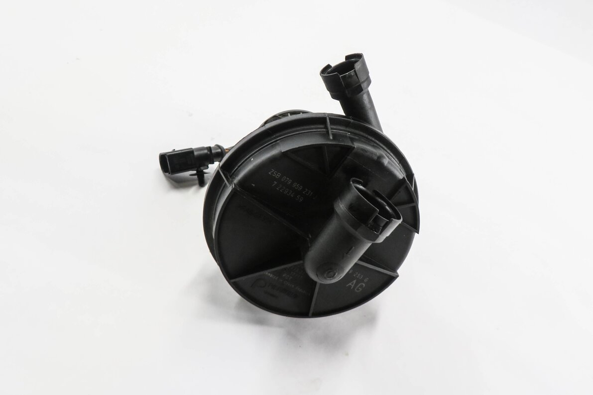 Thumbnail 2: 2014-2019 AUDI A6 A7 Q5 Q7 SQ5 (C7 4G8 4M B8 8R) 3.0L ENGINE AIR INJECTION PUMP